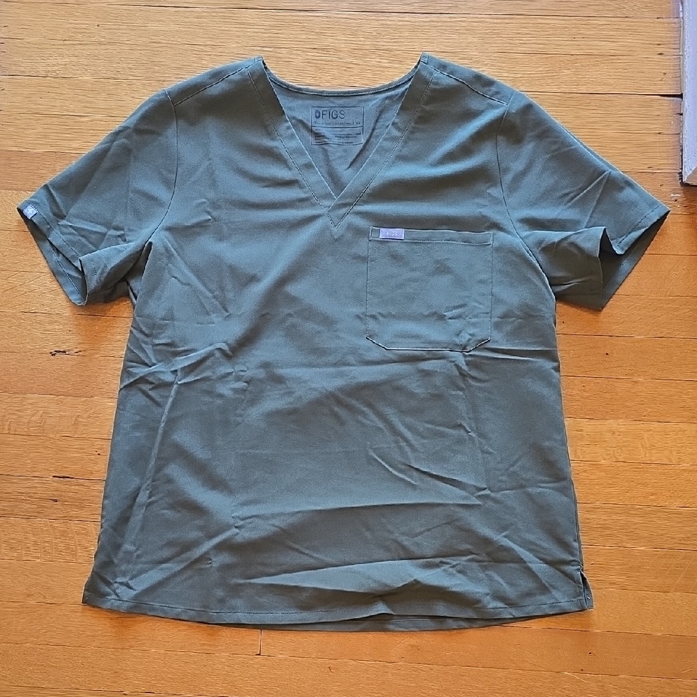 Figs, Technical Collection, Short Sleeve V-Neck Scrub Top, Olive, VGUC, XL